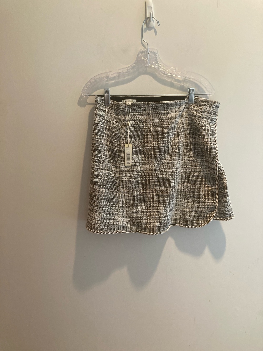 Textured Gray Tweed Mini Skirt - Brand Max Studio large NWT